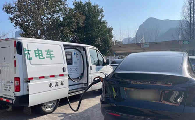 武隆区汽车搭电
