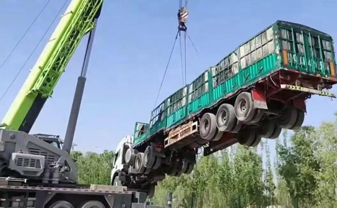 武隆区道路脱困救援案例